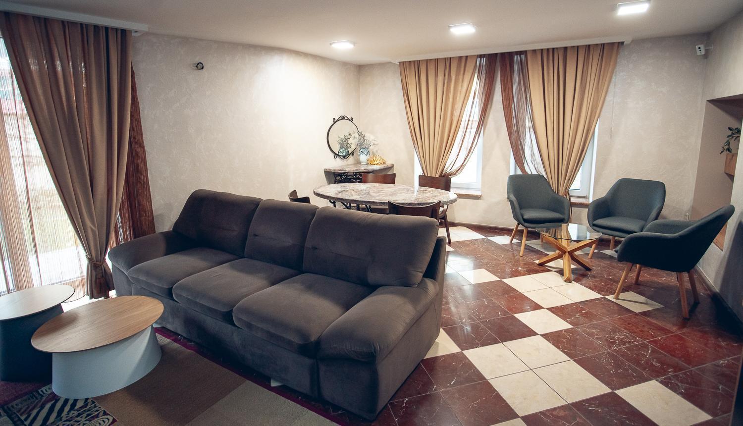 Apart4You Hotel 基希讷乌 外观 照片